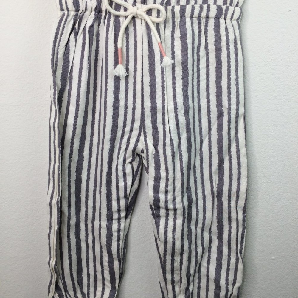 Jessica Simpson Baby Jumpsuit 18 Months Gray Pink Striped Ruffle Sleeve - Picture 6 of 9